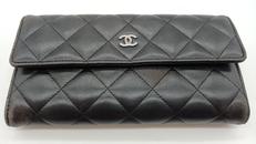 ラムスキンマトラッセ 二つ折り長財布|CHANEL