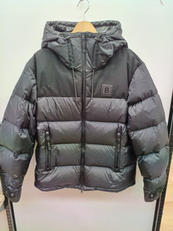 ダウンジャケット　BLK|BURBERRY