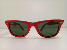 サングラス　RED|RAY BAN