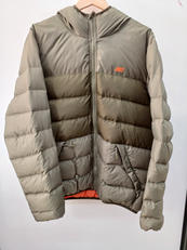 ダウンジャケット　OLV|NIKE