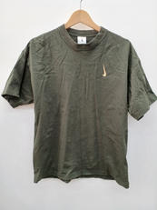 Tシャツ　GRN|NIKE×BILLIE EILISH