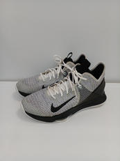 バスケットボールシューズ|NIKE