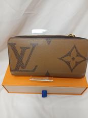 ジッピーウォレットモノグラムジャイアント|LOUISVUITTON