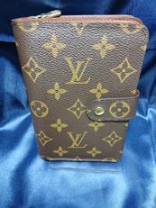ポルト パピエ ジップ|LOUIS VUITTON