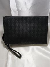 イントレチャート　クラッチバッグ|BOTTEGA VENETA