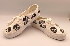 オーセンティック44DX ニードルポイント スカルズ|VANS