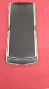 スマートフォン|MOTOROLA