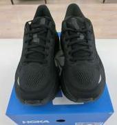 ランニングシューズ|HOKA