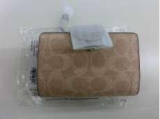 二つ折り財布|COACH