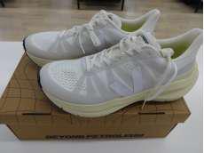 スニーカー|VEJA