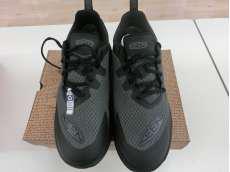 ウォーキングシューズ|KEEN