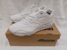 スニーカー|MIZUNO