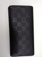長財布|LOUISVUITTON