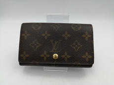 モノグラム ポルトモネ ビエ トレゾール 2つ折り財布|LOUIS VUITTON