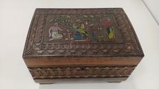 オルゴール付ジュエリーボックス|