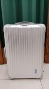 2輪スーツケース|RIMOWA
