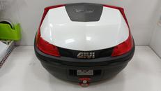 リアボックス|GIVI