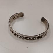 バングル|DARIN BILL