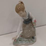 花摘み|LLADRO