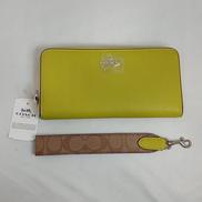 ストラップ付長財布|COACH