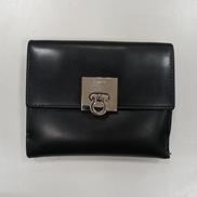 三つ折り財布|FERRAGAMO