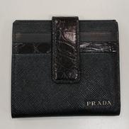 プラダ　カード・札入れ　折財布　サフィアーノ　本体のみ|PRADA