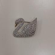 ブローチ|SWAROVSKI