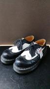 ウィングチップ　レザーシューズ|DR.MARTENS