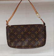 ポシェットアクセソワール|LOUIS VUITTON