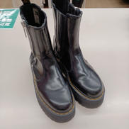 ブッテロ|DR.MARTENS