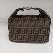 ハンドバッグ|FENDI