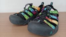 ウィスパー サンダル|KEEN