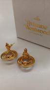 タイニーオーブピアス|VIVIENNE WESTWOOD