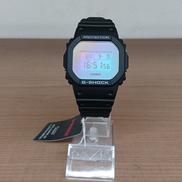 G-SHOCK DW-5600SR|CASIO