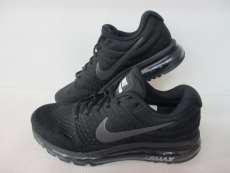 NIKE　スニーカー　849559-004