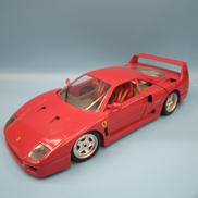 F40 フェラーリ 1/18スケール|BBURAGO