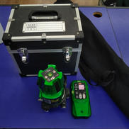 レーザー墨出し器|MAX