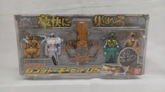 中古⭐︎レーザービースト　シールドバトラー6特別編成隊6体セット 楽天市場】ドラシエル ベイブレード（ホビー）の通販