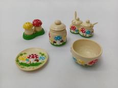 おとぎの国の食器たち|Re-MeNT