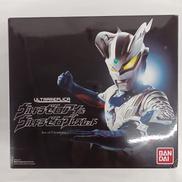 ウルトラゼロアイ＆ウルトラゼロブレスレット|BANDAI