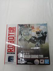 陸戦型ガンダム|バンダイ