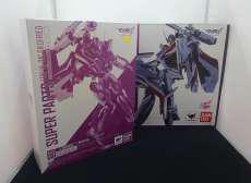 DX超合金 VF-31C ジークフリード+スーパーパーツセッ|BANDAI
