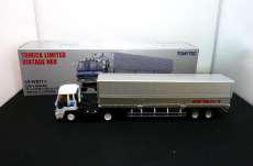 いすゞ810EXウィングルーフトレーラ|TOMYTEC