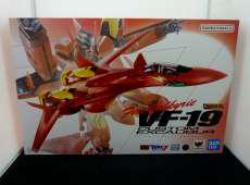 VF-19改 エクスカリバー 熱気バサラスペシャル|BANDAI