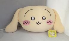 ちいかわ　フェイスクッション（垂れ耳）|グレイ・パーカー・サービス