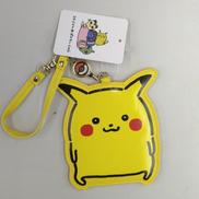 ポケモン　ダイカットパスケース ピカチュウ|ポケモンセンター