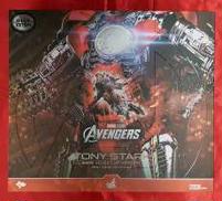 トニー・スターク(マーク7・スーツアップ版)|HOT TOYS