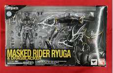 仮面ライダー龍騎|BANDAI