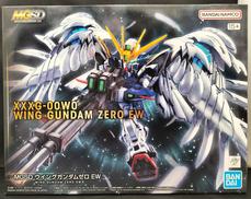 MGSD XXXG-00W0 ウィングガンダムゼロ EW|BANDAI