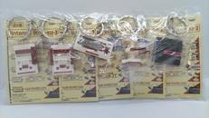 歴代ハードキーホルダー3|バンプレスト